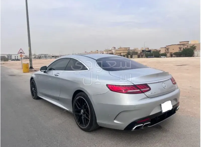 2015 مرسيدس - بنز إس 63 كوبيه