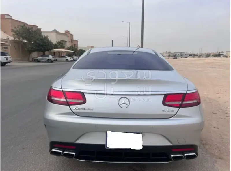 2015 مرسيدس - بنز إس 63 كوبيه