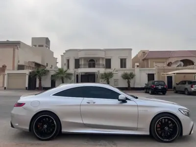 2015 مرسيدس - بنز إس 63 كوبيه
