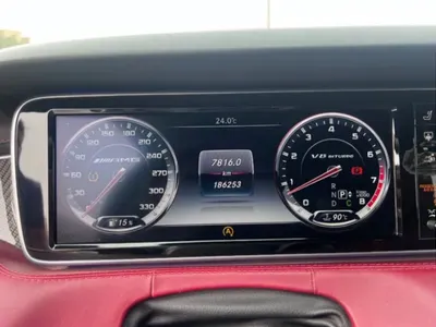 2015 مرسيدس - بنز إس 63 كوبيه