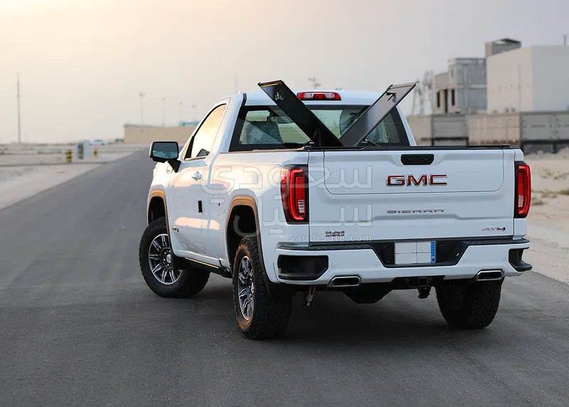 2025 جي ام سي سييرا اي تي 4