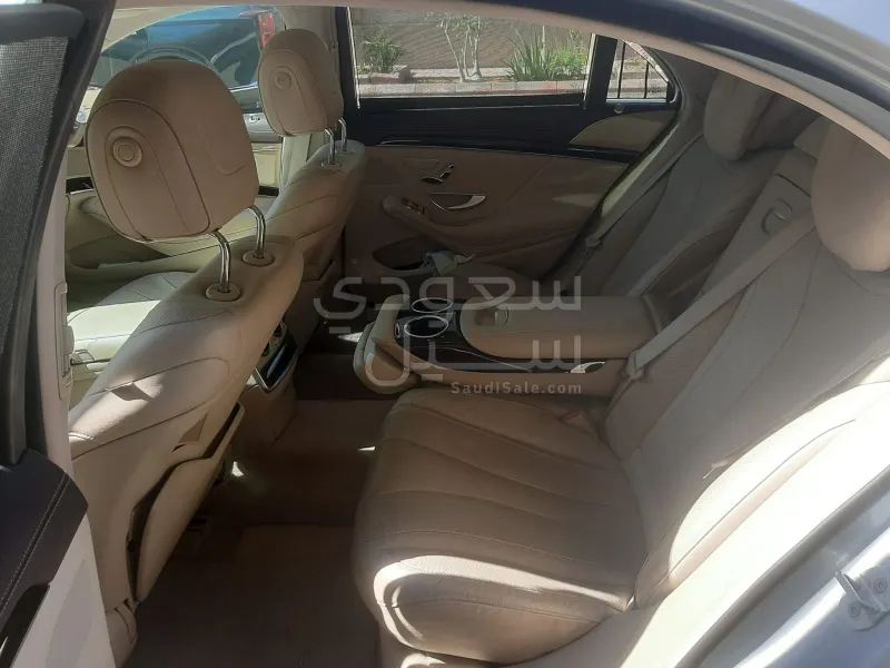2014 Mercedes-Benz S 400