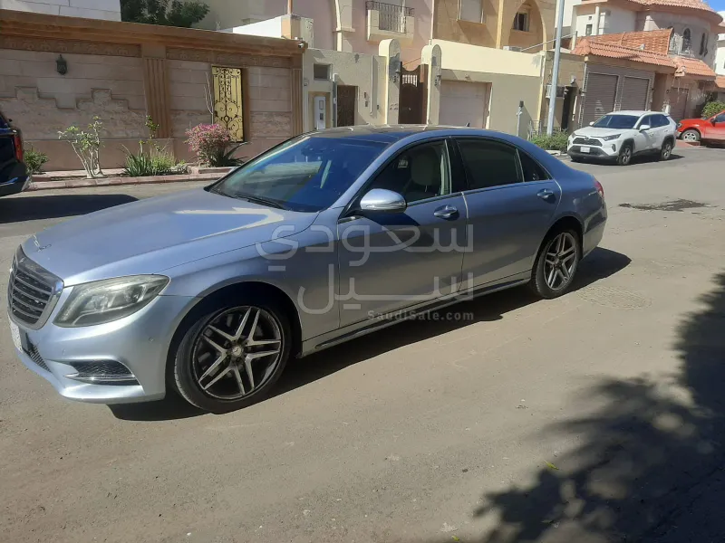 2014 Mercedes-Benz S 400