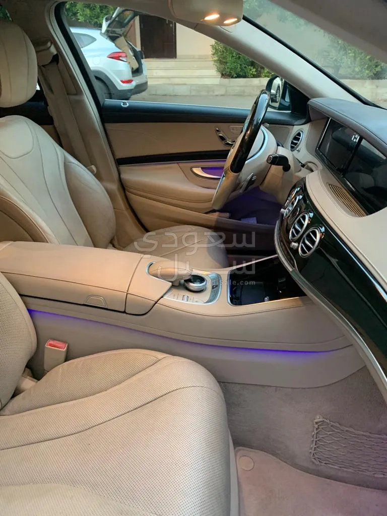 2014 Mercedes-Benz S 400