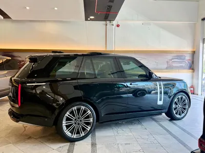 2024 لاند روفر رينج روفر اوتوبيوغرافي