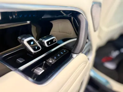 2024 لاند روفر رينج روفر اوتوبيوغرافي