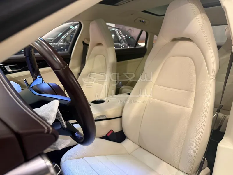 2023 بورش بانميرا 4