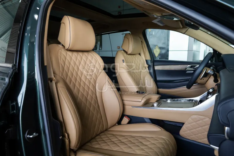 2022 جينيسيس جي في 80