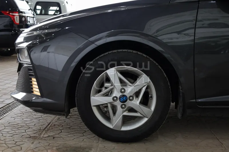 2024 هيونداي اكسنت