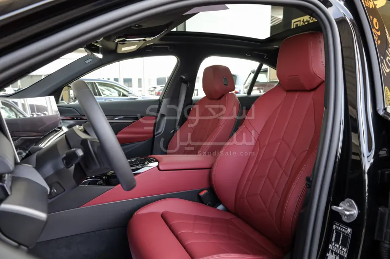 2026 بي ام دبليو الفئة الخامسة 520 أي