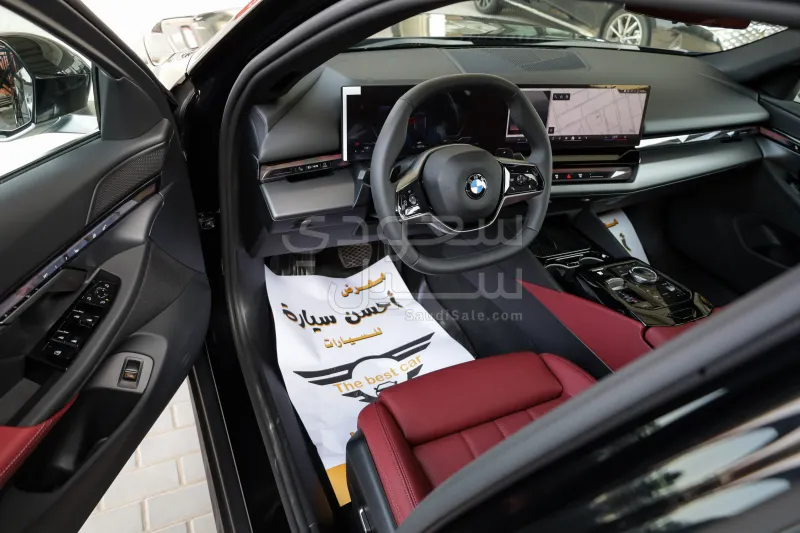 2026 بي ام دبليو الفئة الخامسة 520 أي