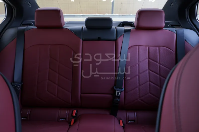 2026 بي ام دبليو الفئة الخامسة 520 أي