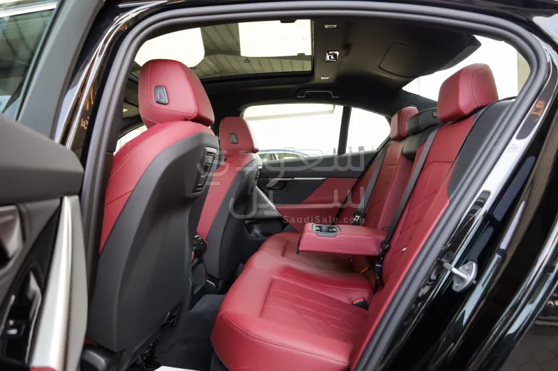 2026 بي ام دبليو الفئة الخامسة 520 أي