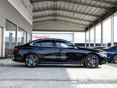 2026 بي ام دبليو الفئة الخامسة 520 أي