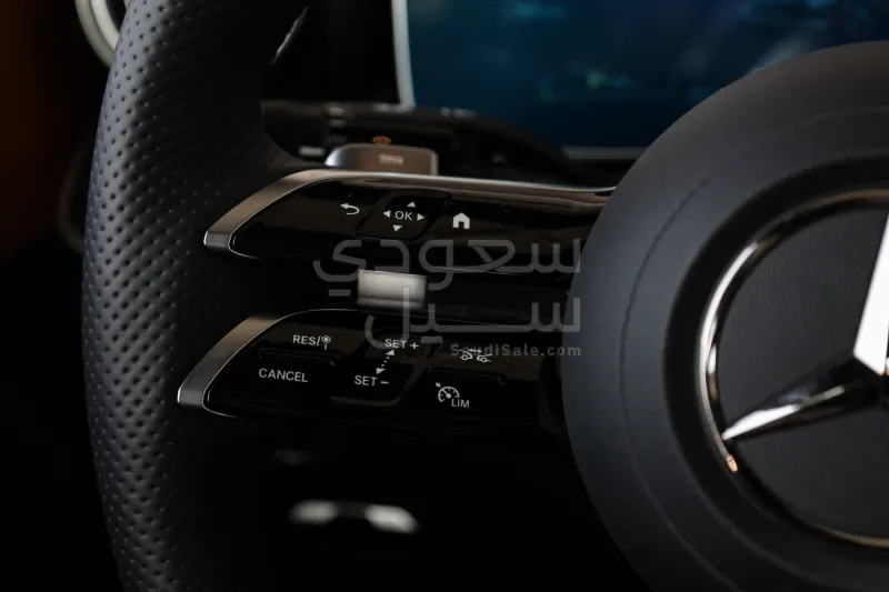 2025 مرسيدس - بنز سي 200