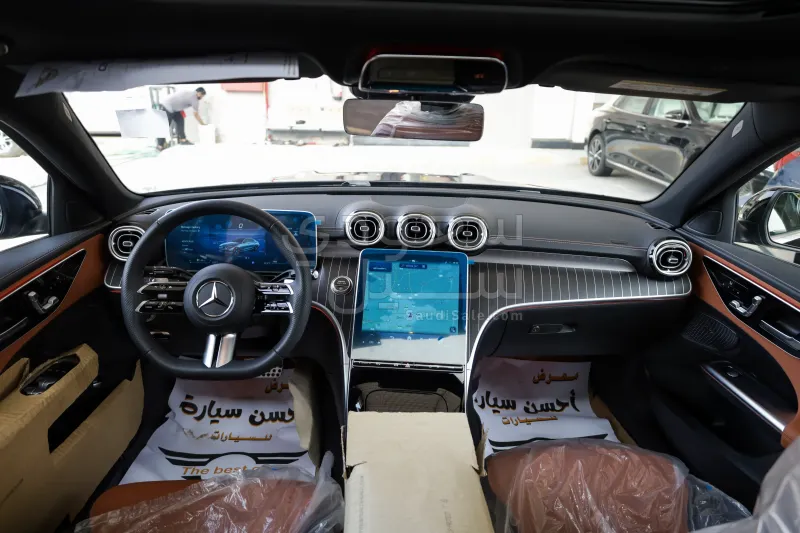 2025 مرسيدس - بنز سي 200