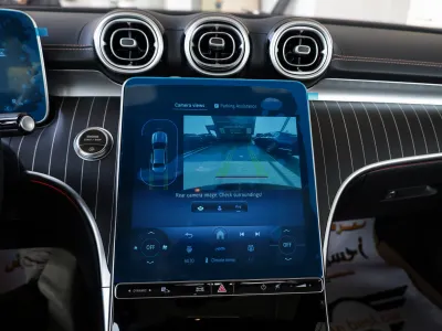 2025 مرسيدس - بنز سي 200