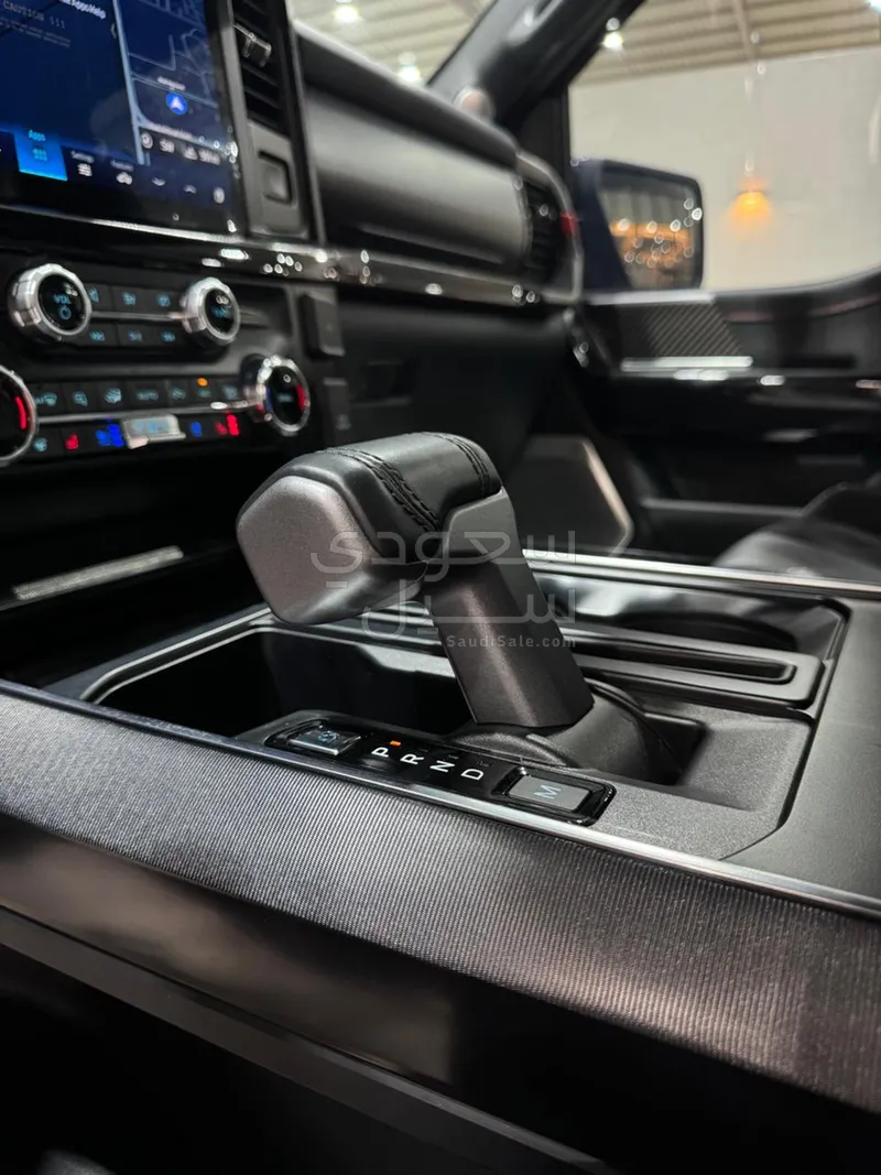 2023 فورد اف 150 رابتور ار