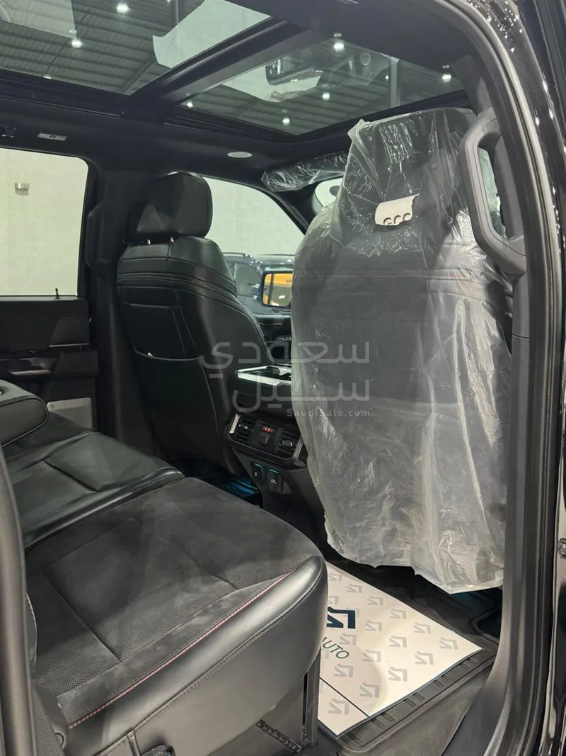 2023 فورد اف 150 رابتور ار