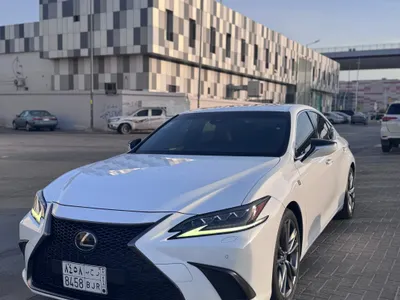 2020 لكزس إي إس 350 اف سبورت