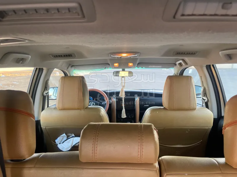 2021 تويوتا فورشنر جي اكس