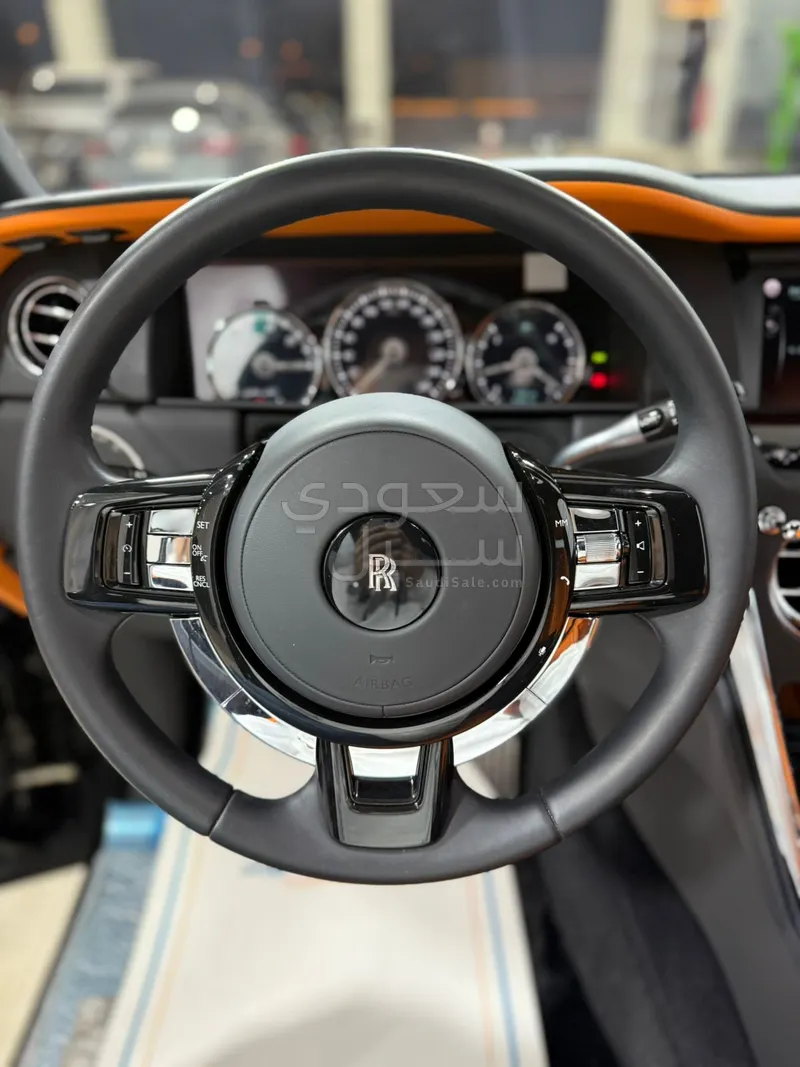2023 Rolls-Royce Cullinan Silver Badge