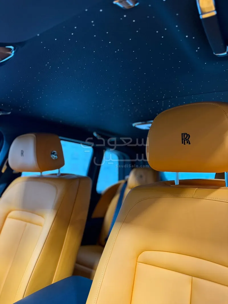 2023 Rolls-Royce Cullinan Silver Badge