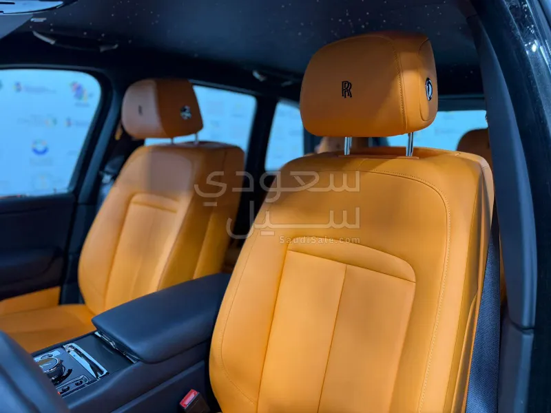 2023 Rolls-Royce Cullinan Silver Badge