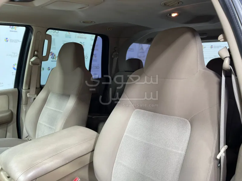 2006 فورد اكسبيديشن اكس ال تي