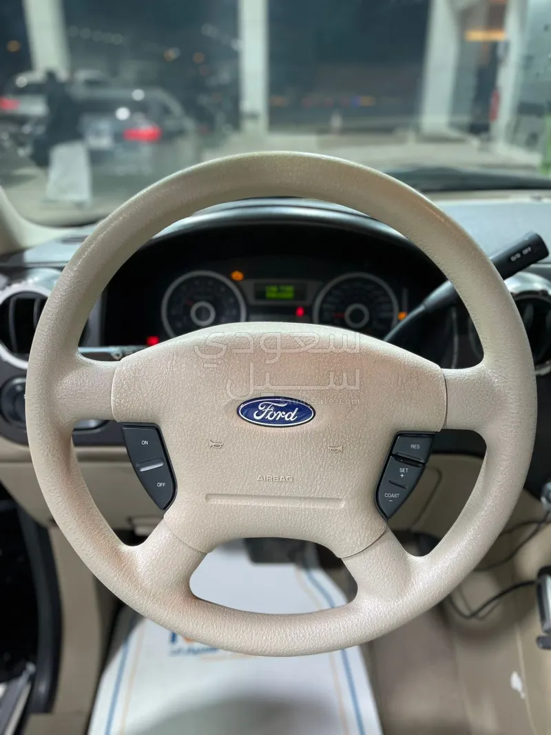 2006 فورد اكسبيديشن اكس ال تي