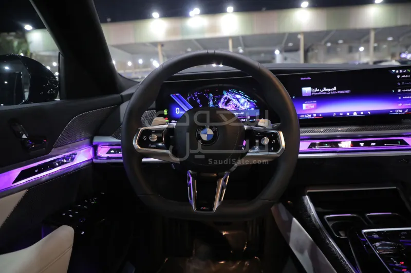 2025 BMW 7 Series 740i