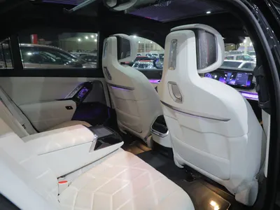 2025 BMW 7 Series 740i