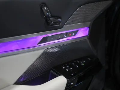 2025 BMW 7 Series 740i