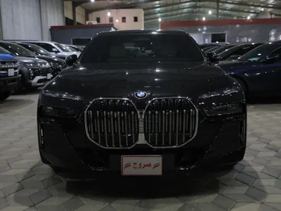 2025 BMW 7 Series 740i