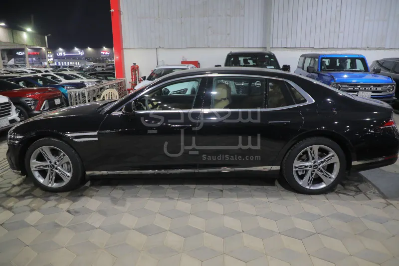 2025 جينيسيس جي 90