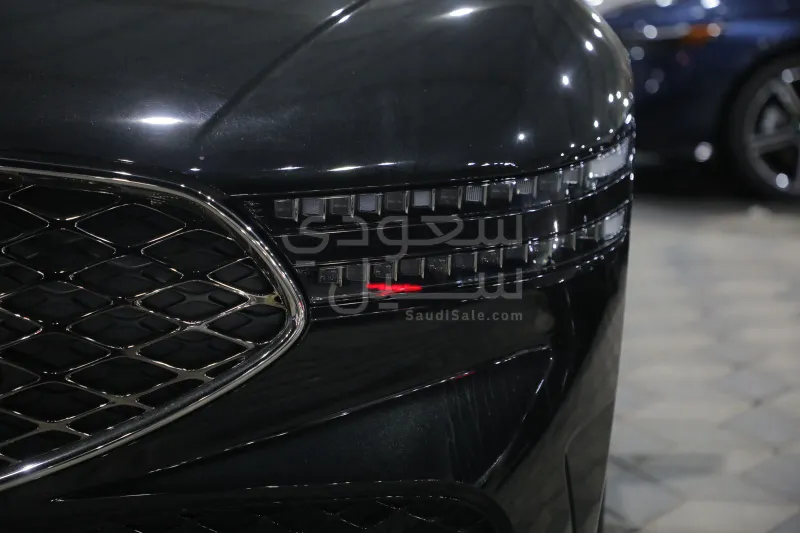 2025 جينيسيس جي 90