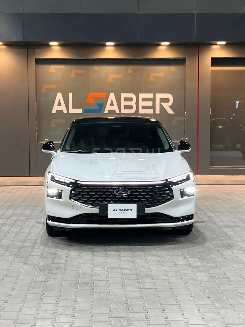 2024 Ford Taurus Titanium