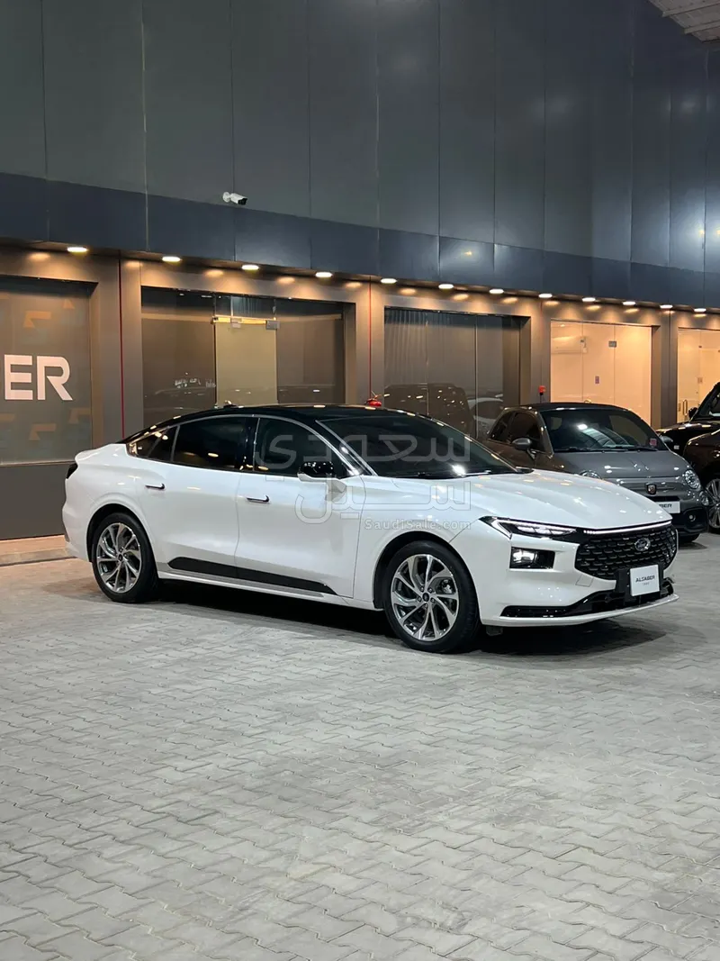 2024 Ford Taurus Titanium