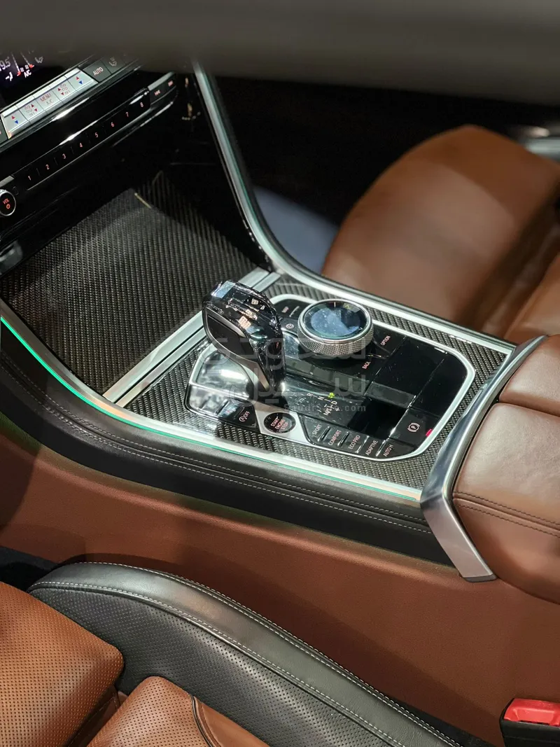 2023 BMW 8 Series 840i