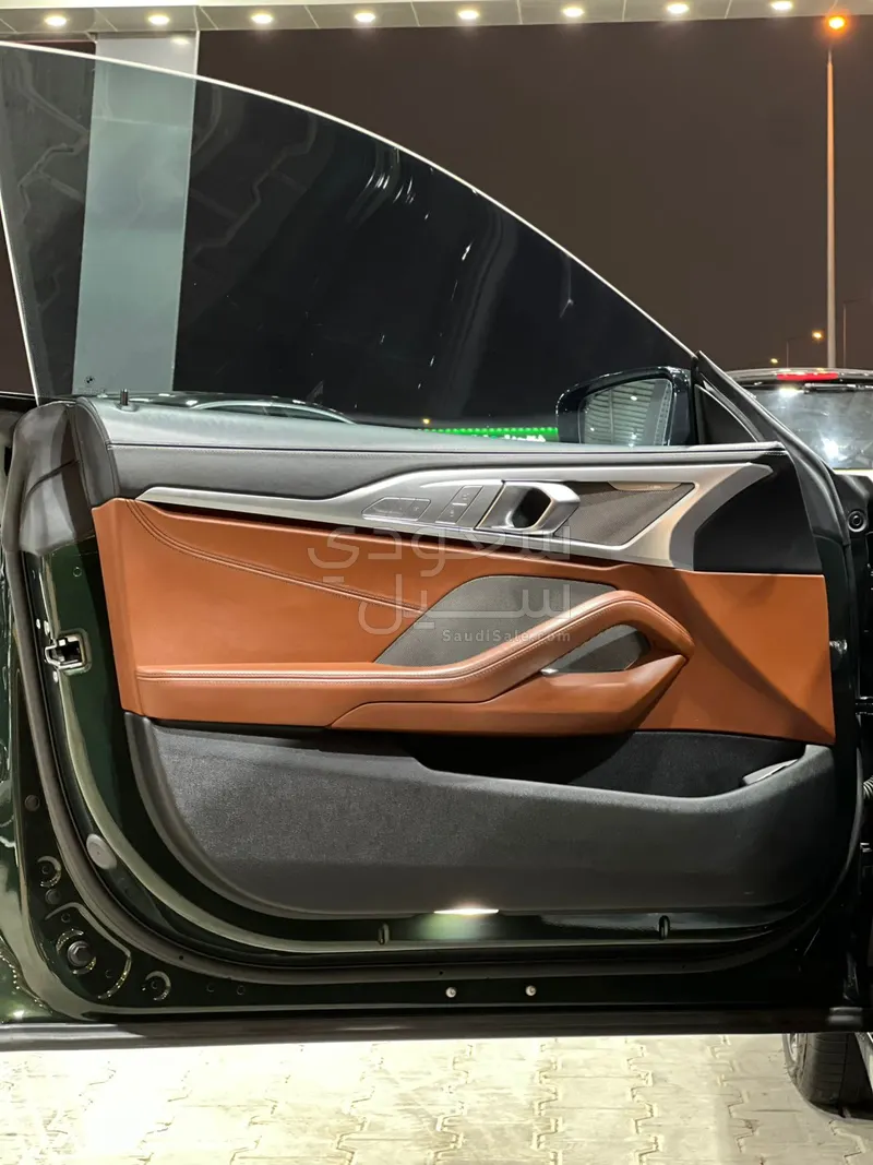 2023 BMW 8 Series 840i