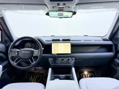 2025 لاند روفر ديفيندر اتش اس اي