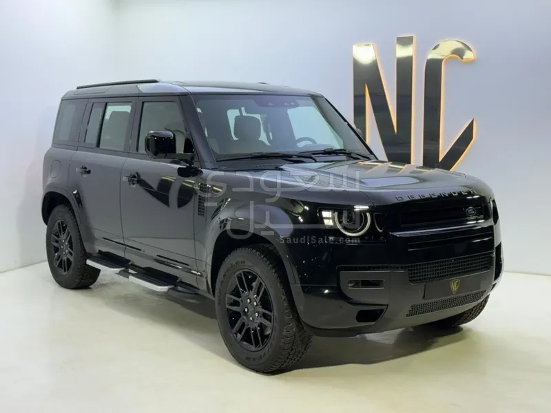 2026 Land Rover Defender X dynamic
