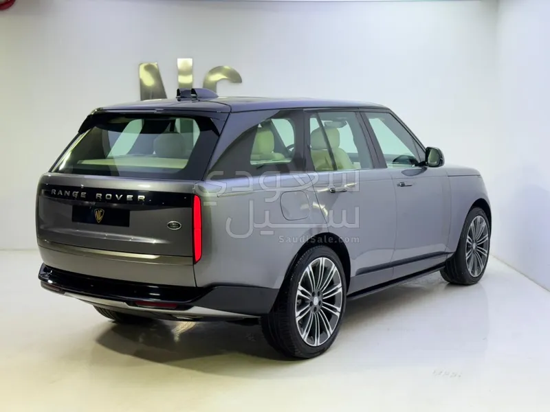 2023 لاند روفر رينج روفر فوج اس اي