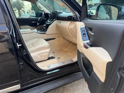 2024 Toyota Land Cruiser GXR 4