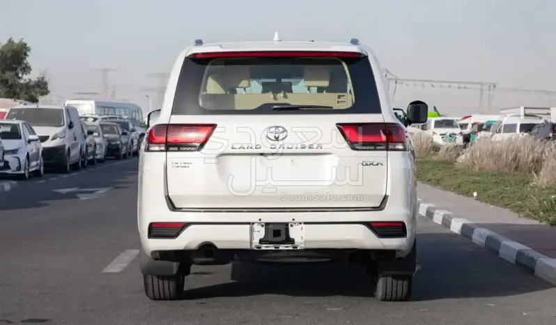 2025 تويوتا لاند كروزر جي اكس ار