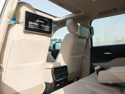 2025 تويوتا لاند كروزر جي اكس ار