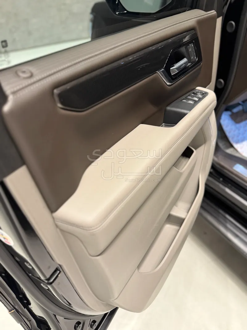 2025 جي ام سي يوكون