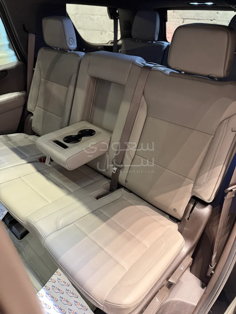 2025 جي ام سي يوكون