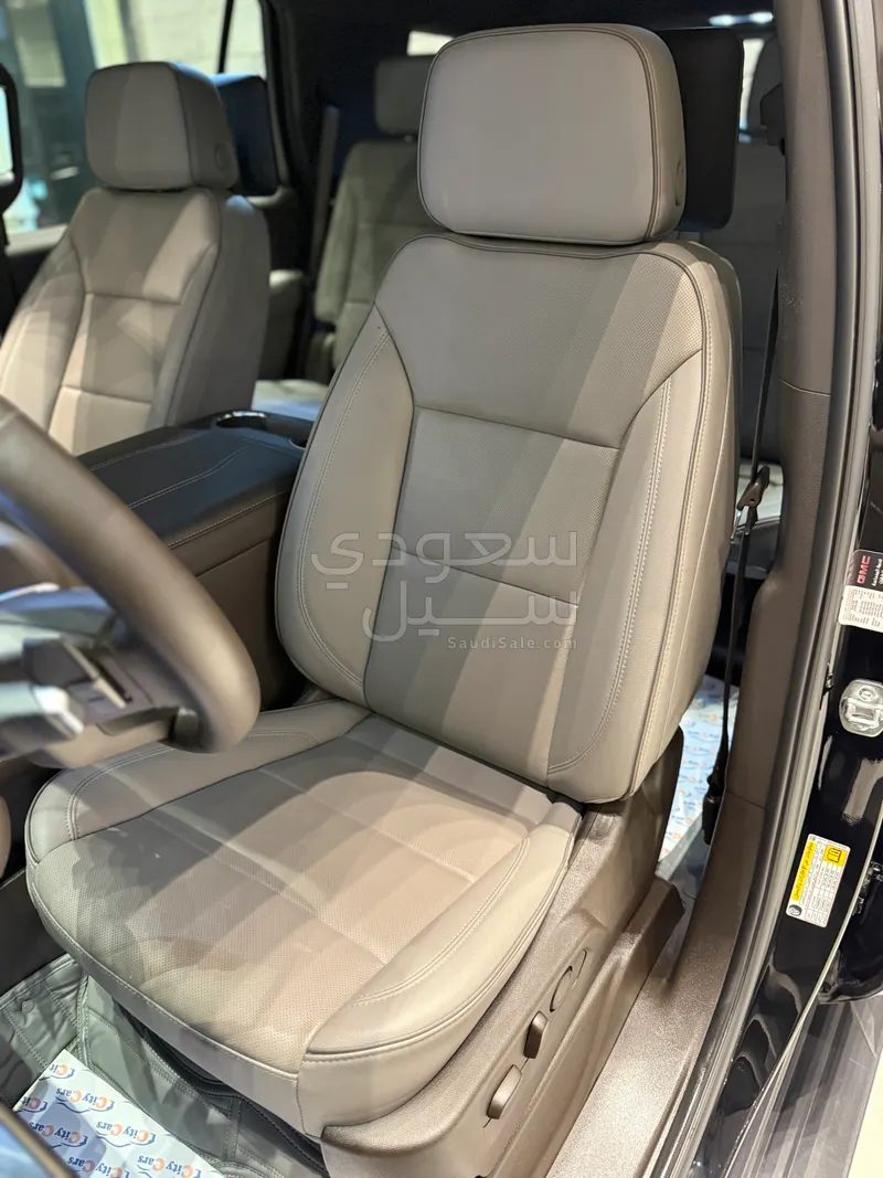 2025 جي ام سي يوكون