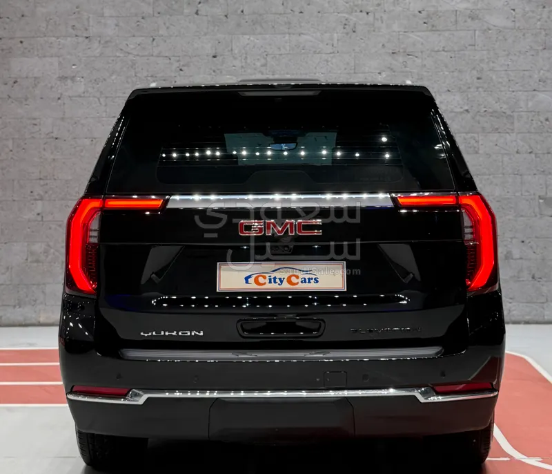 2025 جي ام سي يوكون